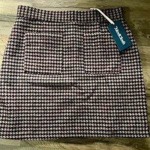 ModCloth tweed mini skirt, size 10 – perfect for cozy fall outfits!